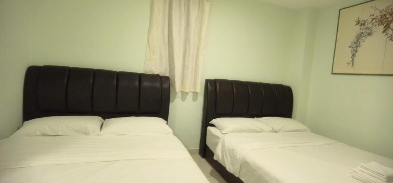 Glorious Straits Hotel Malacca Bagian luar foto
